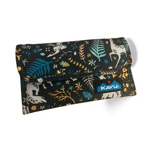 KAVU wallet EUC Nordic print